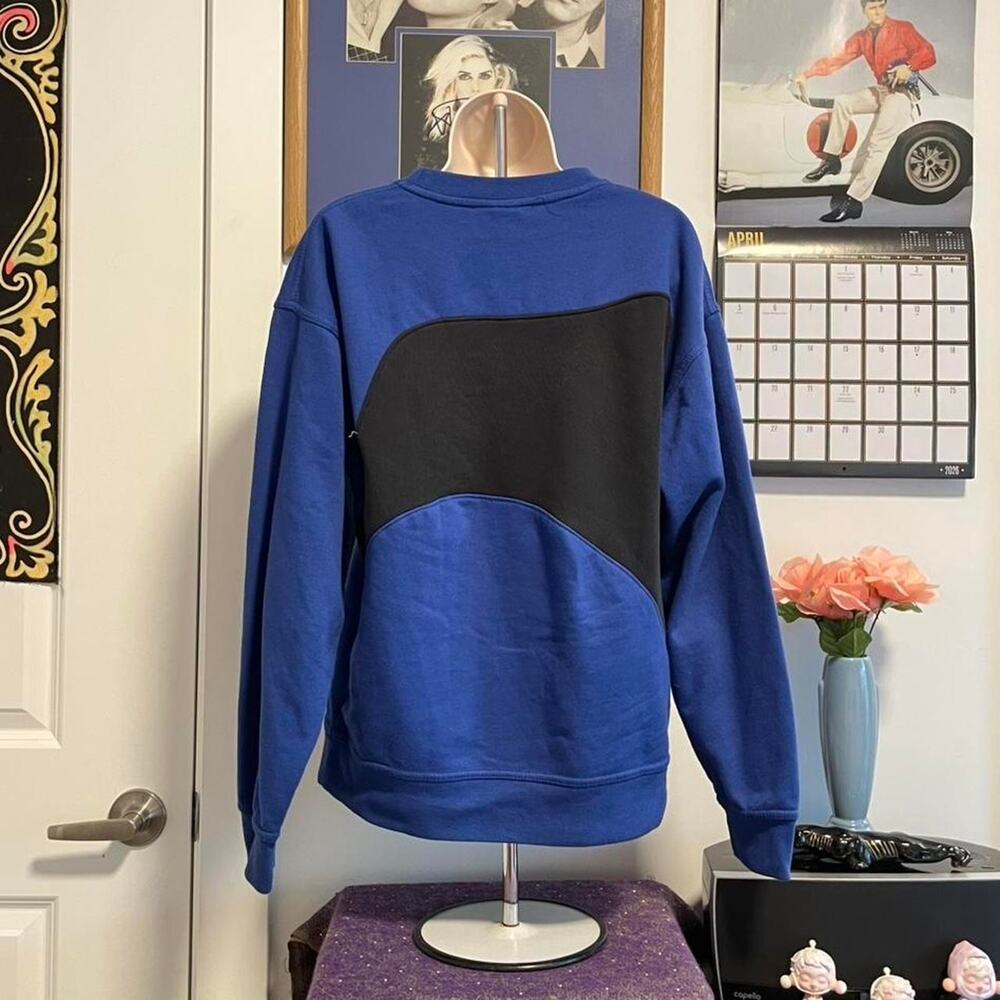 Nike blue and black crewneck - Picture 2 of 3